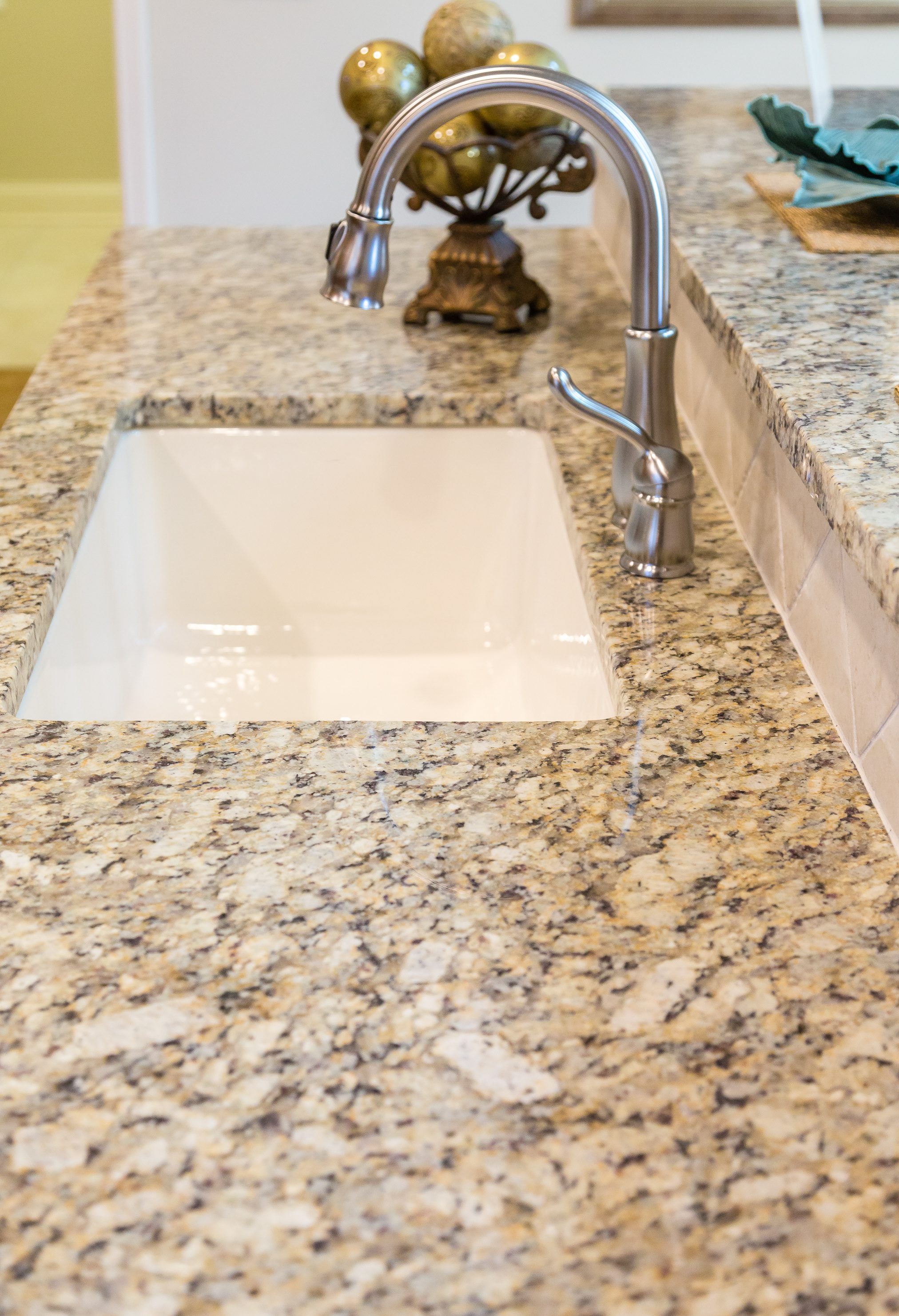Avigna Granite World Jacksonville Quality Countertops